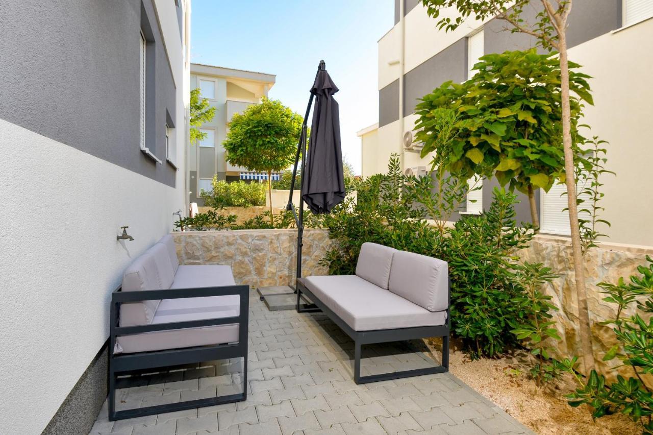Relax Apartments Novalja Kültér fotó